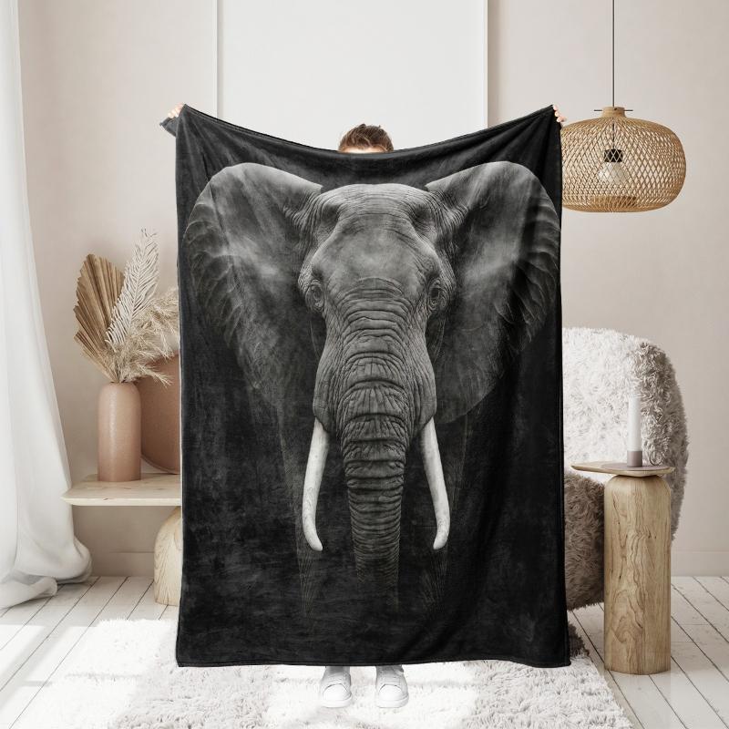 Elephant Wildlife-Themed Blanket for Animal Lovers Warm Cozy Soft Fleece Throw Blanket for Living Room Couch Bed Home Decor