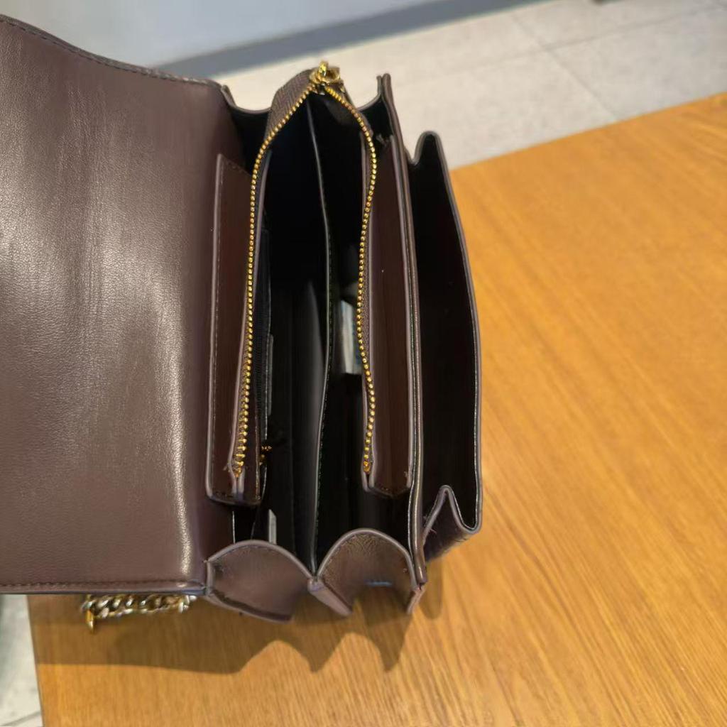 Lambskin Diamond Pattern Accordion Crossbody Chain Bag