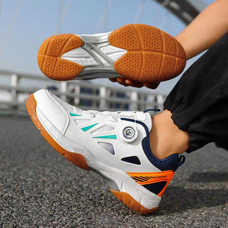 Rotating Button Badminton Shoes Men and Women Couple Teen Adult New Sports Shoes Table Tennis Training Shoes