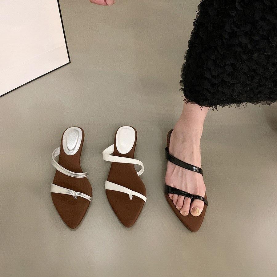 Versatile word with low-heeled slippers women wear new simple fashion temperament cool slippers