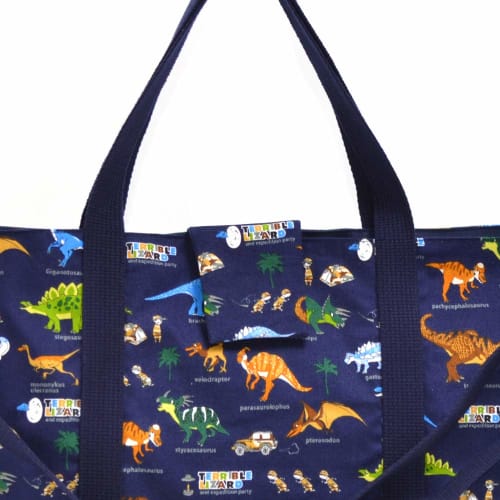 COLORFUL CANDY STYLE Boys' Melodica Case with Shoulder Strap, Melodica Bag, Discover! Explore! Dinosaur Continent (Navy) N4323300