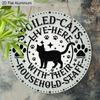 2D Flat Aluminium Sign with Spoiled Cat Pattern - Unique Decorative Sign & Plaque with Paws Stars - Ideal for Wall Decoration - No Electricity Needed