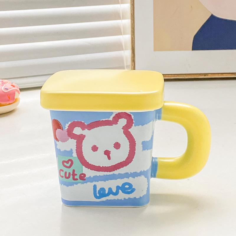 Mug Girl with Lid Spoon High Value Ceramic Cup Cute Couple Breakfast Coffee Cup Office Drinking Cup
