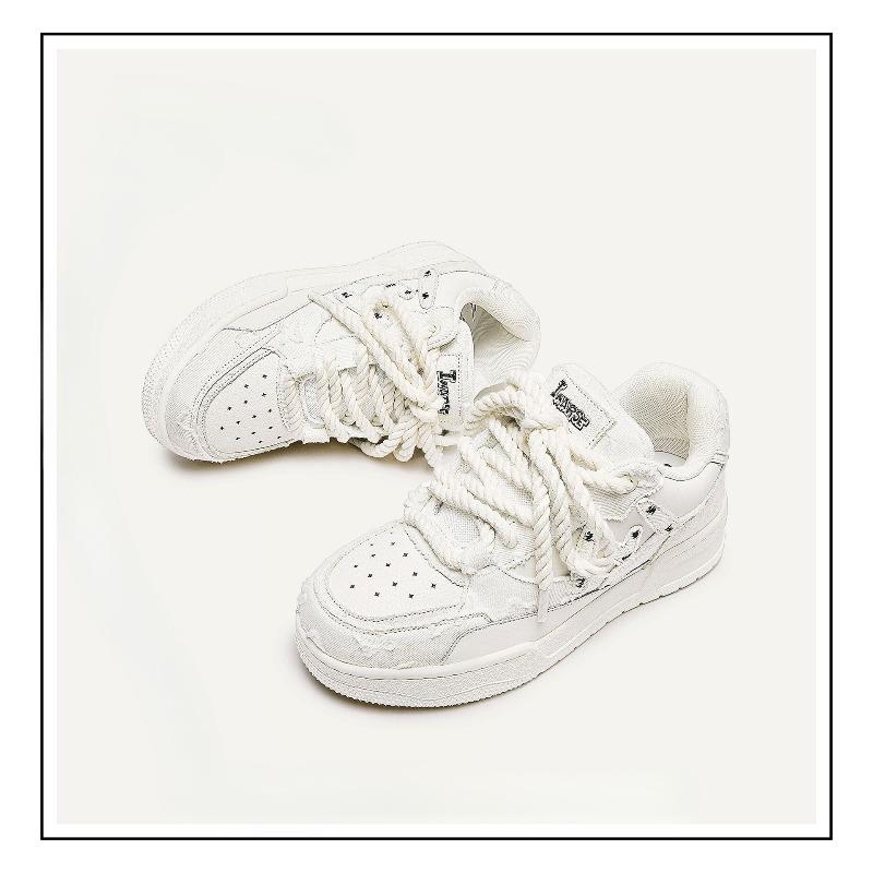Niche New Shoes: Low-top Sneakers, Women's Bread Shoes