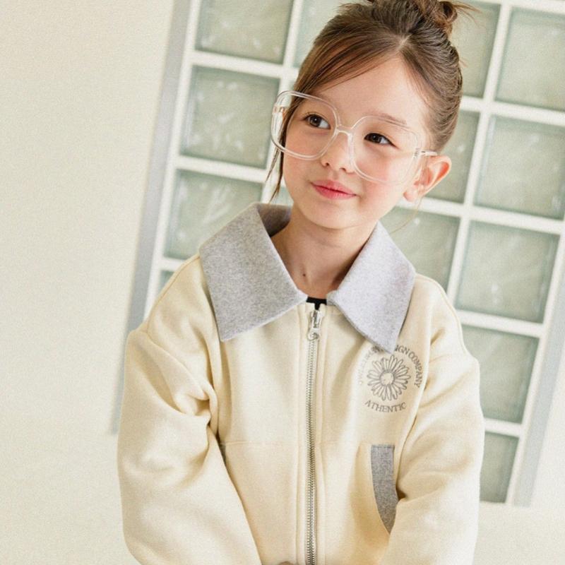  Olivan  Color Embroidery Pocket Hoodie Zip Up  2Color 