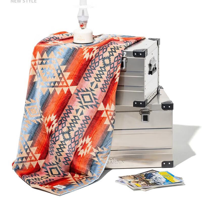 Mobi Garden Jinxia Outdoor Blanket