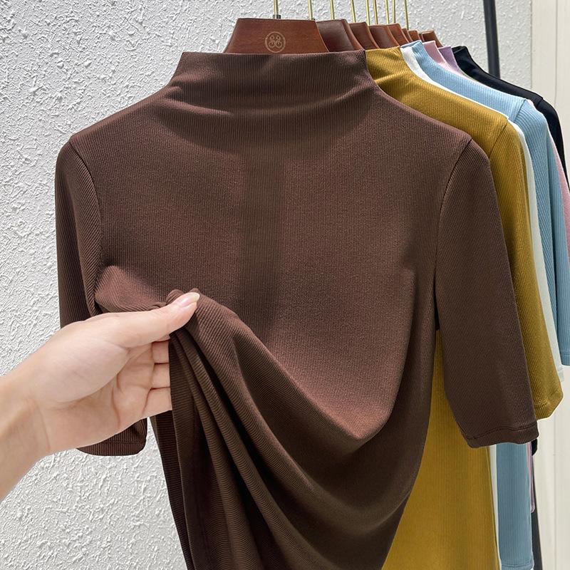 

Женская новая приталенная футболка с рукавами три четверти и полуворотником-стойкой, футболка с короткими рукавами внутри M кофейный