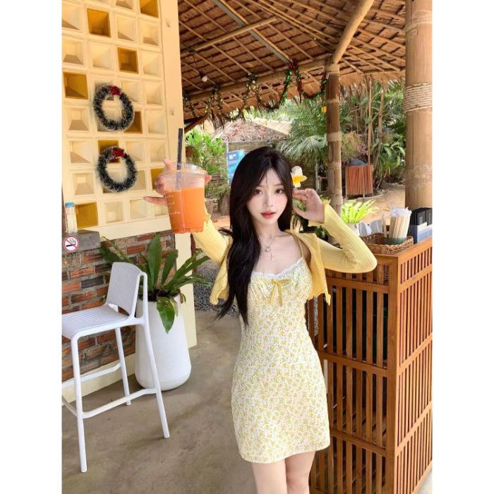 

Spice girl suit skirt women s thin cardigan women s summer pure desire wind floral suspender hip skirt two-piece set XL