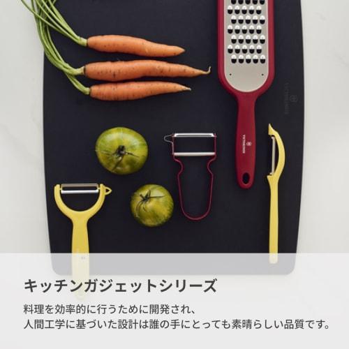 VICTORINOX RAPID Peeler, Dishwasher Safe, Straight Red, with Sprout Remover, Perfect for Peeling Soft Fruits and Hard Foods (6.0930.1)
