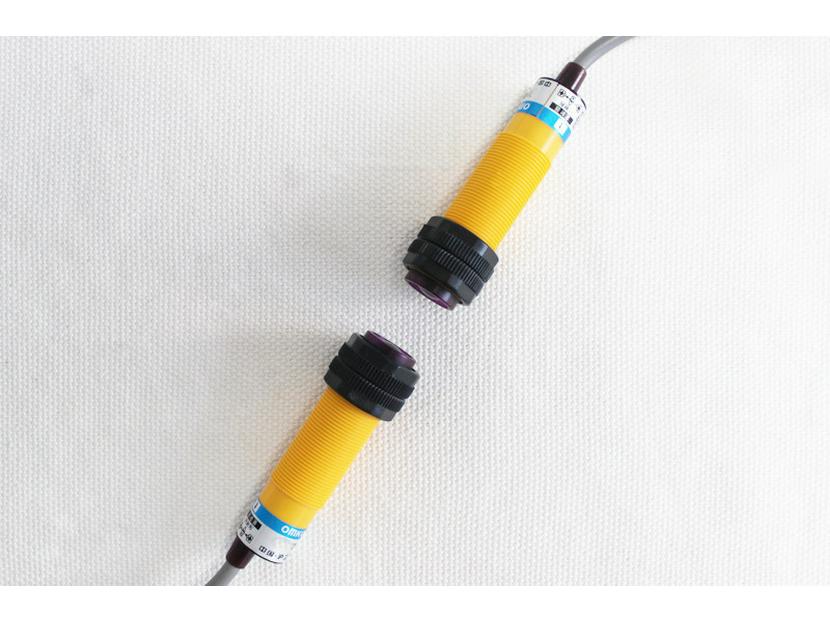 Hugong Infrared Through-Beam Photoelectric Sensor HJ18-M14NKNHPKPHAKAH