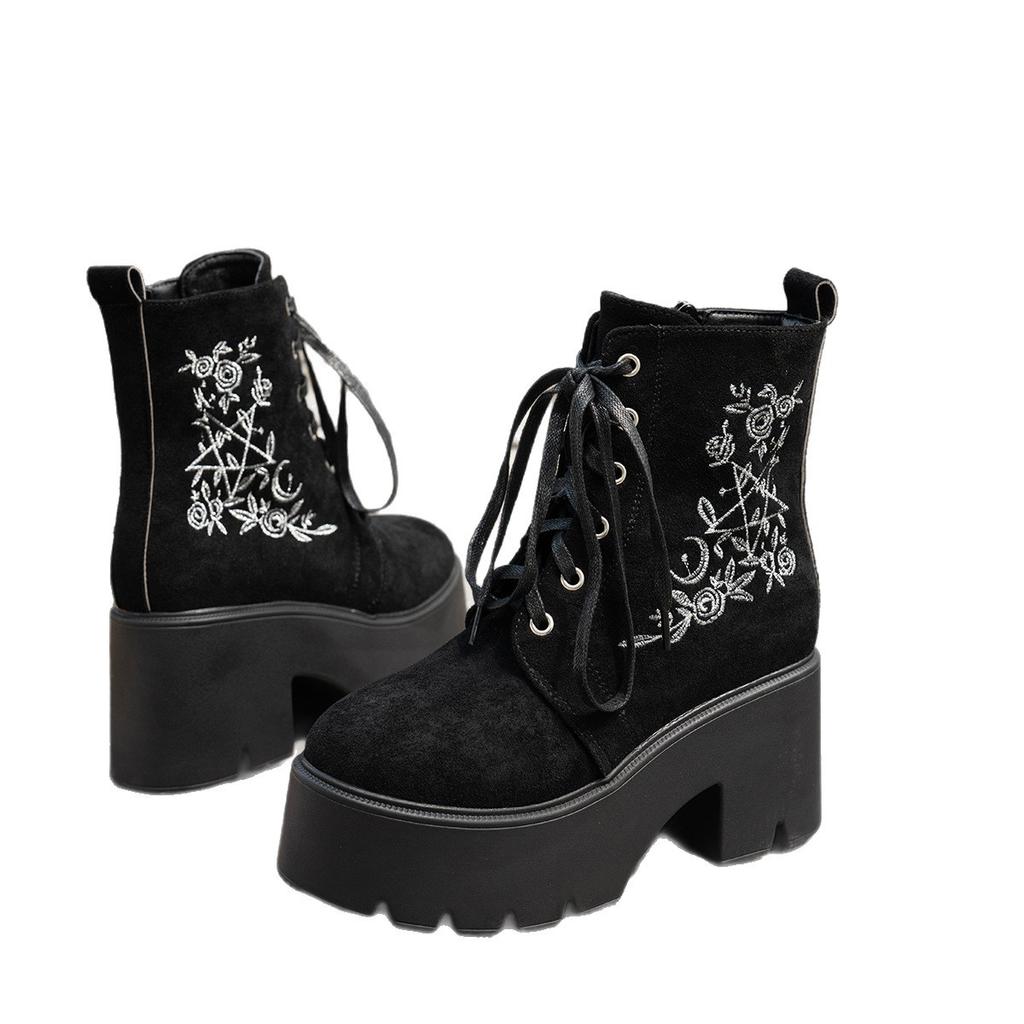 2025 Herbst/Winter Übergröße Gemusterte Bestickte Damenstiefel Neuankunft Klobiger Absatz Dicke Sohle Kurze Stiefel Damen Martin Stiefel