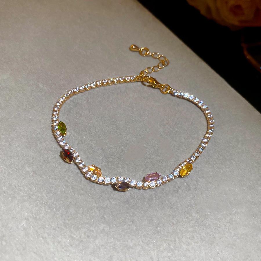 Elegante Geometrische Zirkonia Armband voor Damesmode - Veelzijdig, Trendy Bangle Sieraden