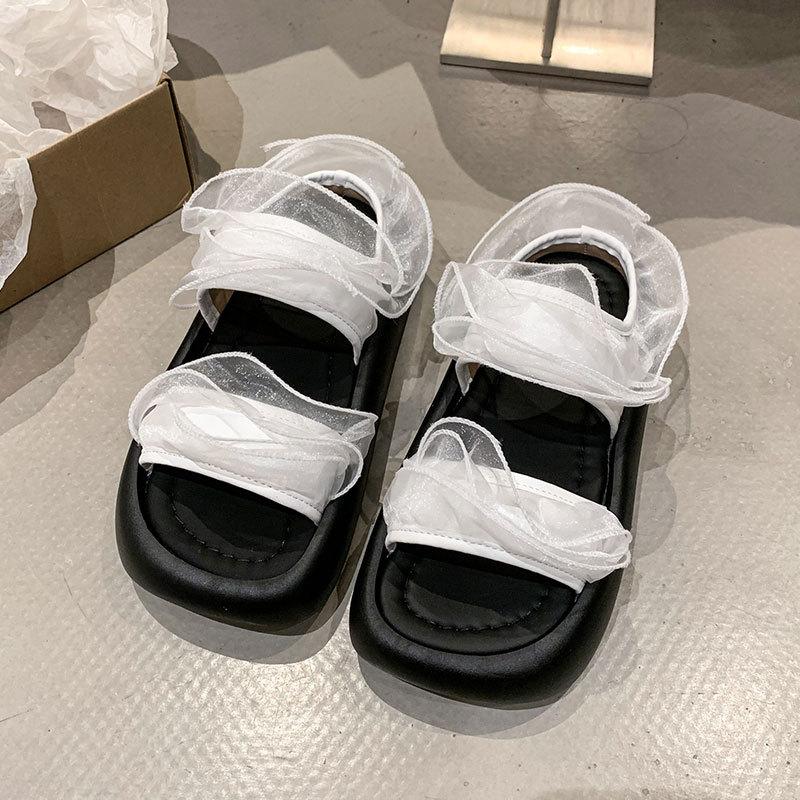 Internet celebrity lace edge muffin platform slippers women's summer wear 2025 new beautiful skirt one-word drag