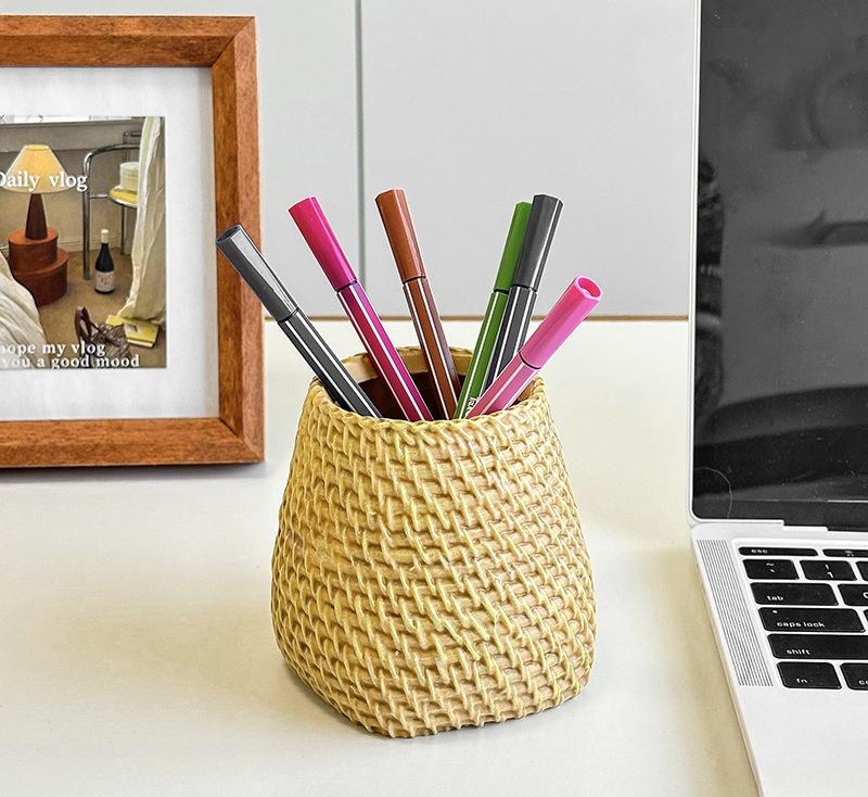 Simple Vine Pen Holder Home Office Minimalism Rattan Pen Holder Stationery Storage Plastic Tableware Holder Desk Accessories