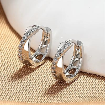 Boucles d'oreilles créoles rondes en zircon blanc mignon pour femme Mode vintage Couleur argent Mariage Pour femmes