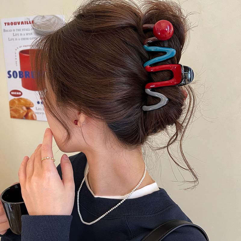 Rote Wellen-Haarklammer für Damen Koreanisch Süß Acrylperlen Große Haifischkralle Zopf Kopfschmuck Haaraccessoires