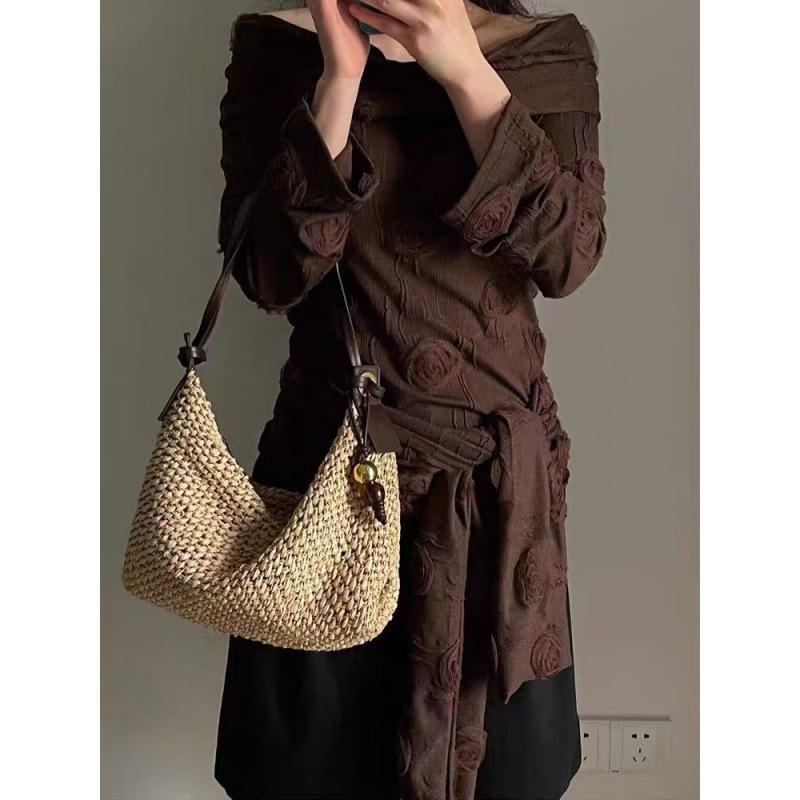 

Handwoven bag women s armpit bag summer new casual lazy style commuter portable tote bag shopping bag хаки
