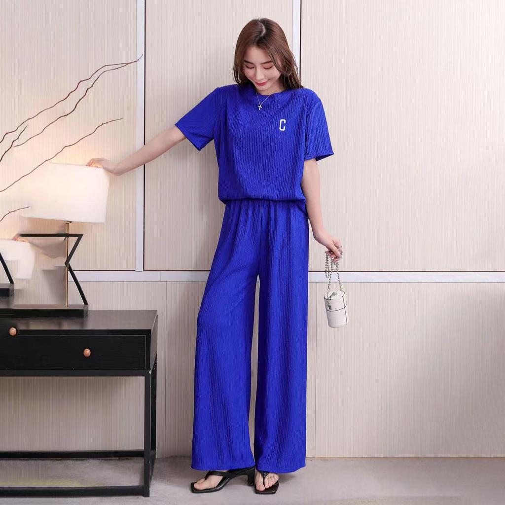 Qianye Women's Autumn Pajama Set – Pleated Short Sleeve Top & Long Pants with Embroidered Letter.