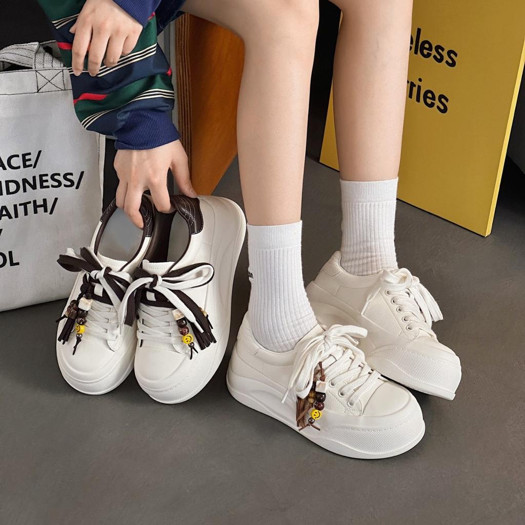 Leather Soft-soled White Shoes Women's 2025 Autumn New Small Height Increase Fashion Sports and Leisure Board Shoes Women's Shoes