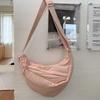 High-value Casual New Messenger Bag Women's Commuting Large-capacity Fashion Sports Dumpling Bag Going Out Shoulder Bag