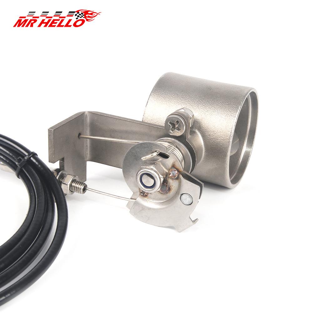 Universal Motorcycle Exhaust Pipe Valve with Manual Opening and Slant Mouth Design for Sports Cars
