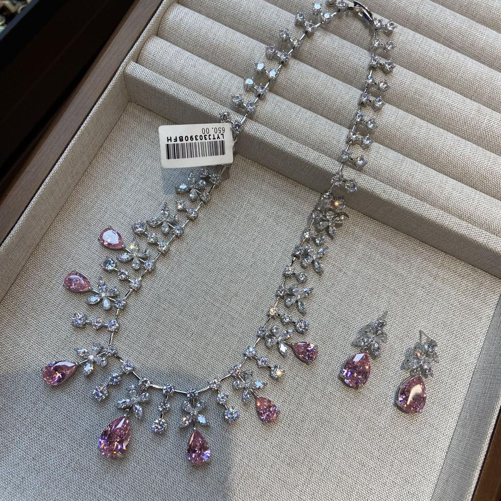 Stylish Luxury Studded With Diamond Pink Water Drop Zircon Pendant Necklace Clover Earrings Dress Jewelry Set
