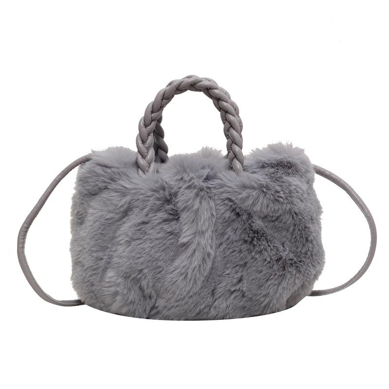 Sweet and Cute Plush Cloud Bag Women's 2026 Autumn New Niche Design Fashionable Shoulder Messenger Bag