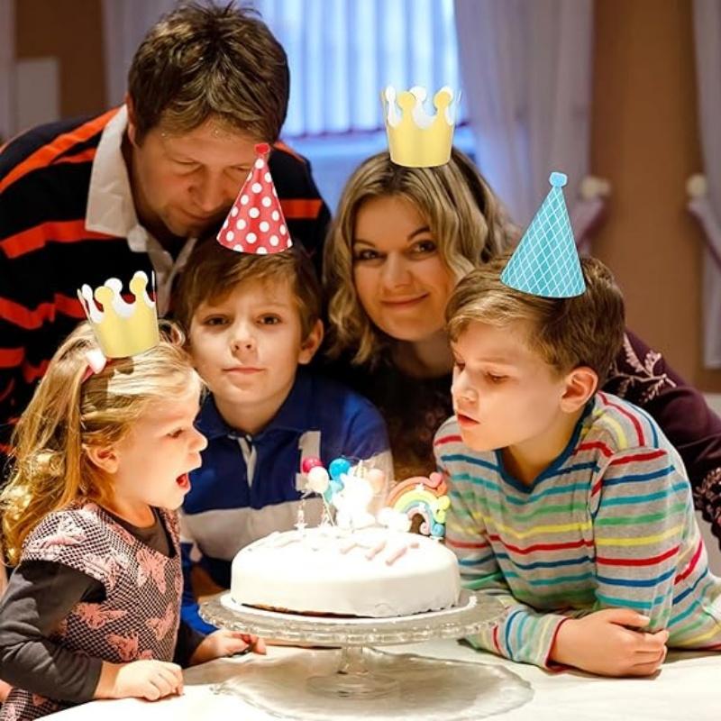 11 Stück Geburtstagspartyhüte enthält 9 entzückende Party-Kegelhüte und 2 Papierkronen Mini-Geburtstagshüte für Haustier-Kinder Geburtstagsdeko