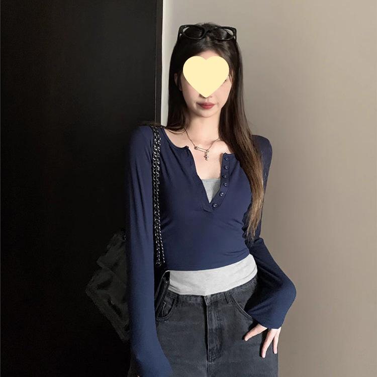 Retro V-Neck Slim Fit Layered Long-Sleeve Top for Women