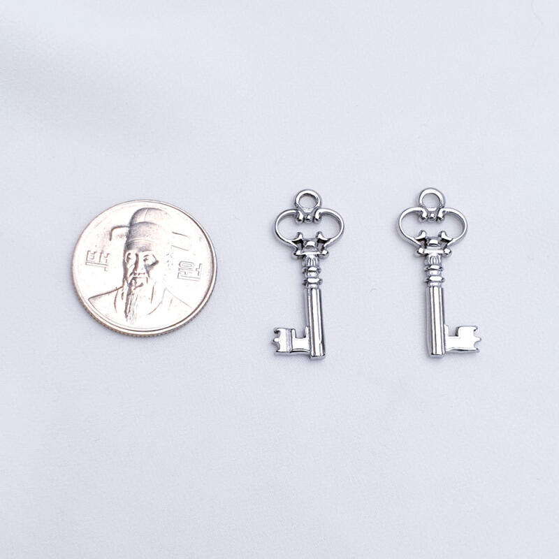 Metal Antique Key Pendant Key Ring Material Accessory Supplies