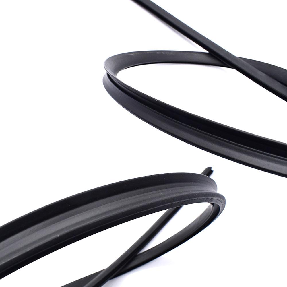1pc Windshield Reveal Surround Molding Trim 73150-SNA-003 For Civic 2006-2011 Automobiles Parts Rubber Wind Rain Sealing Strips