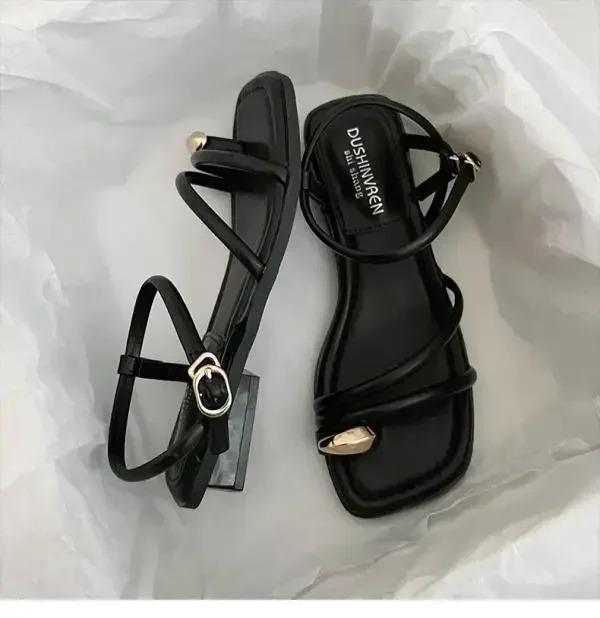 

Мода 2024 Літній Розпродаж Жіночого Взуття Розкішні Сандалі На Всі Випадки Жіночі Бежеві В єтнамки Платформа Прозорі Підбори З Неглибоким Вирізом Новинка 40 чорний