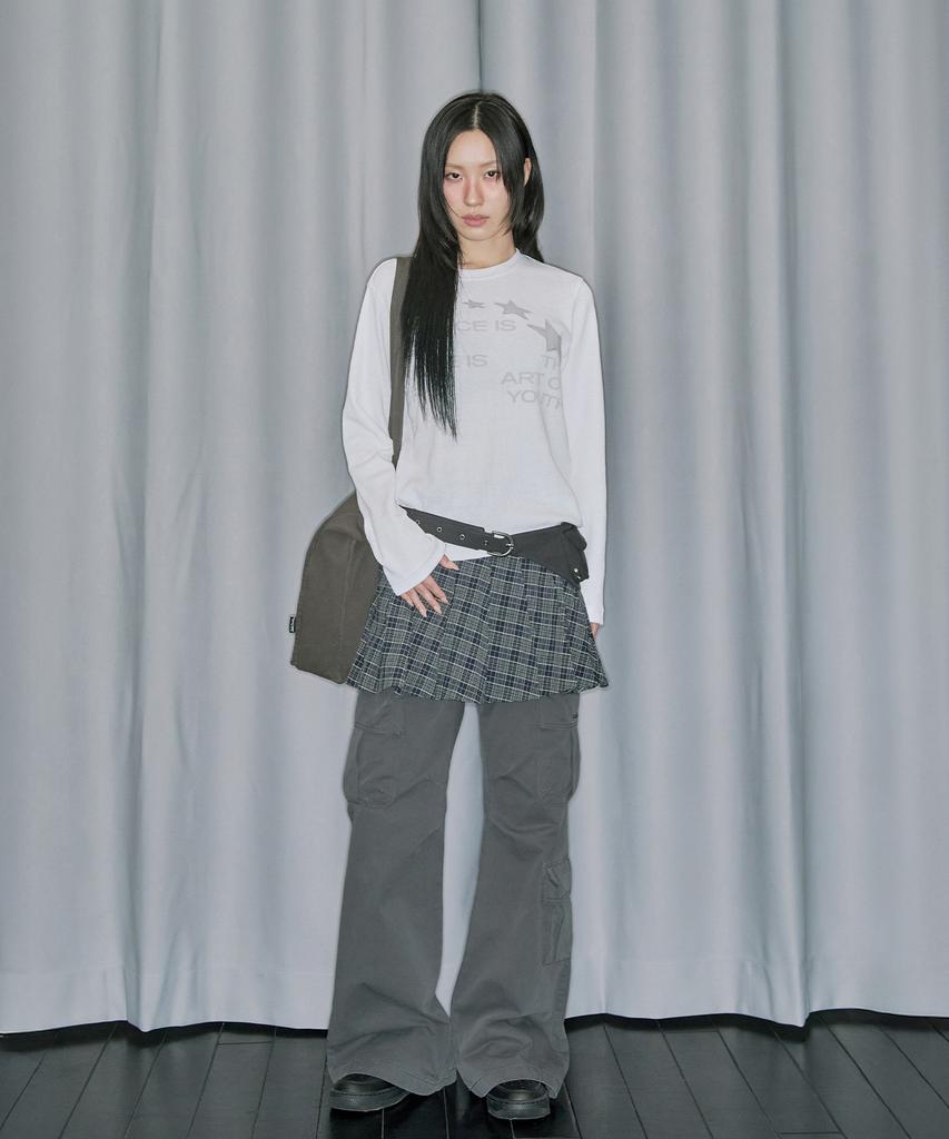 ODDSTUDIO Star Applique Waffle Long Sleeve - Off White