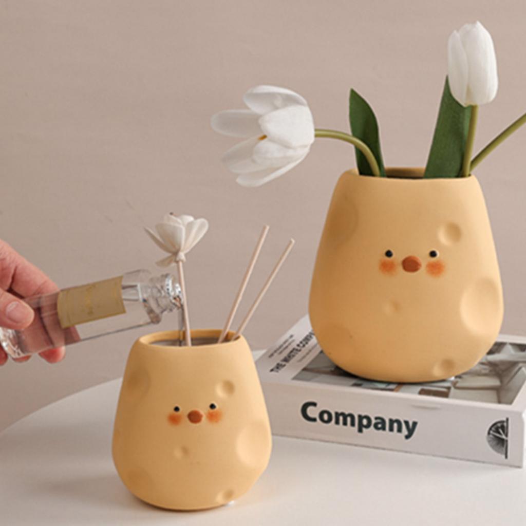 Cute Flower Pot Ceramic Cartoon Chick Planter Succulent Pot for Indoor Outdoor Home Garden Decoration Yellow Egg Shape