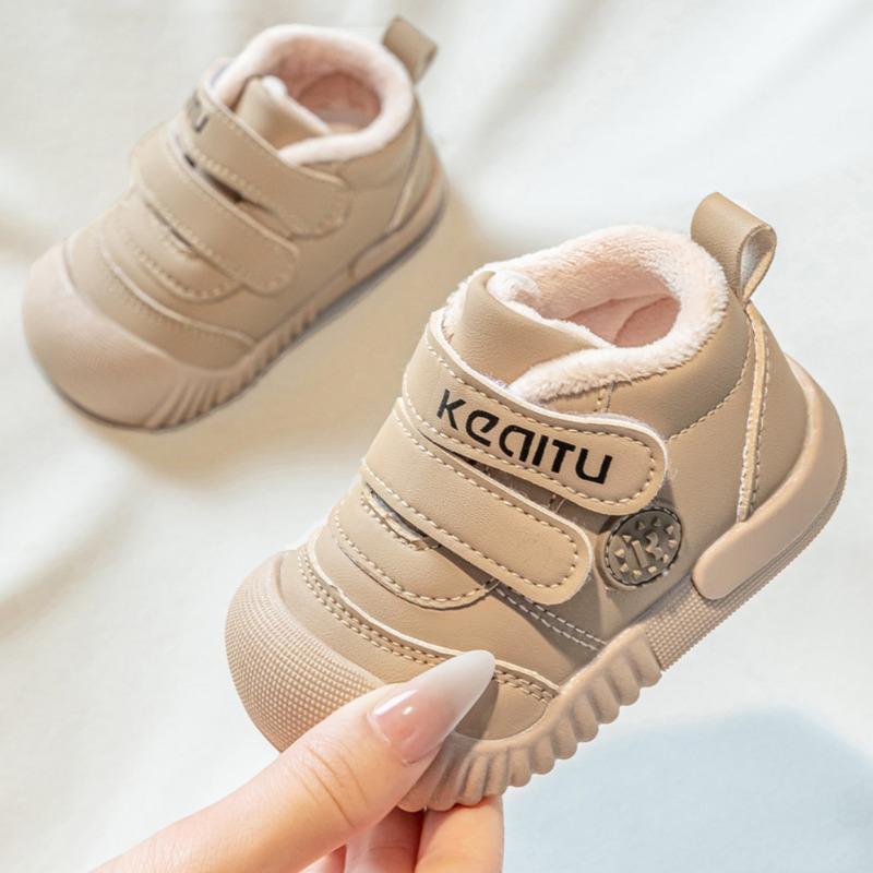 Vinter Nya Damers Skatt Småbarnsskor Varma Babyskor Bomullsskor Två Bomullssammet Herr Mjuk Sula Halkfri Klasskamrat