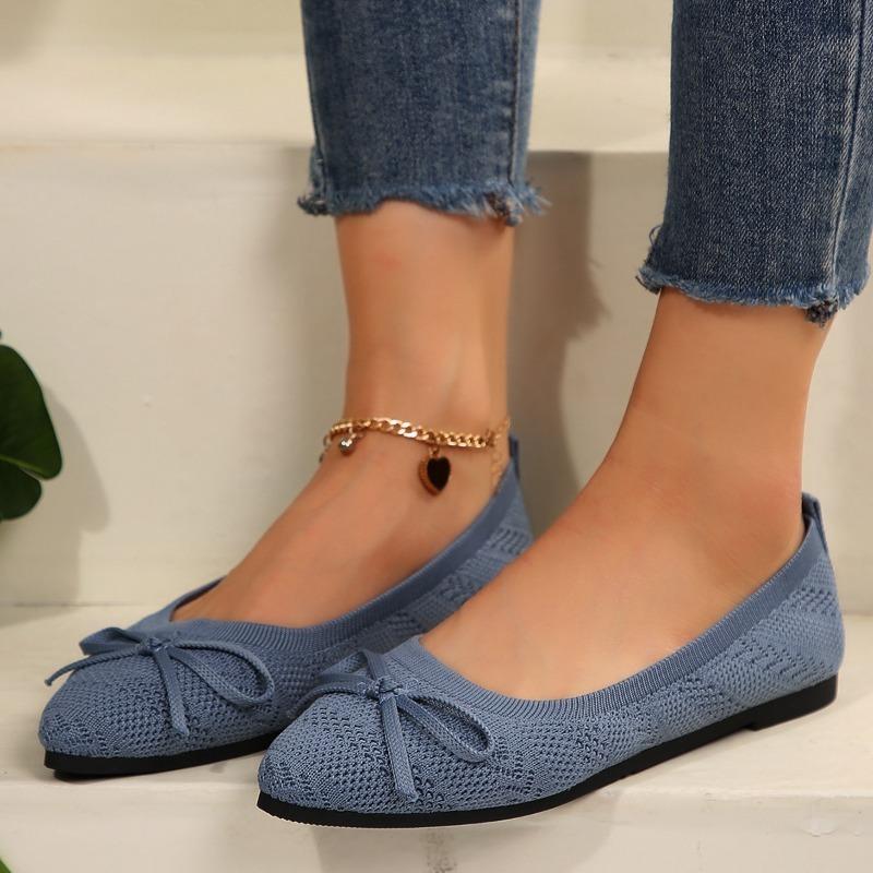 New Plus‑Size Women's Fly‑Knit Flat Shoes, Bow‑Decorated Knit Pointed‑Toe Shallow‑Mouth Lazy Boat Shoes