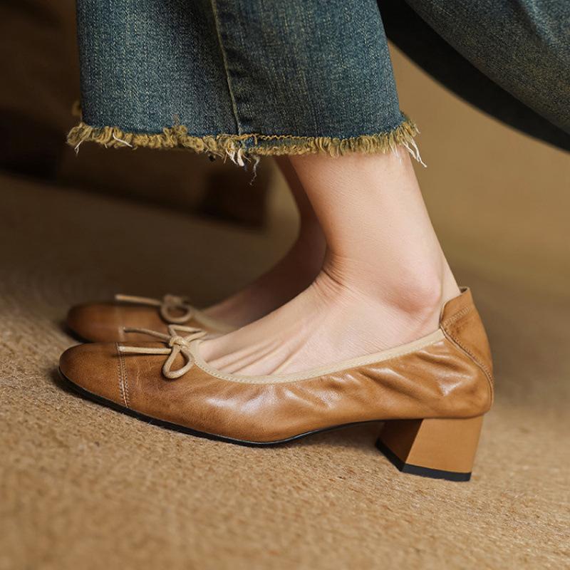 New Women's Fashion Single Shoes, Square Head, Comfortable To Wear In All Seasons, Women's Single Shoes, One Pedal, Square Heel, Large Size Beef Te