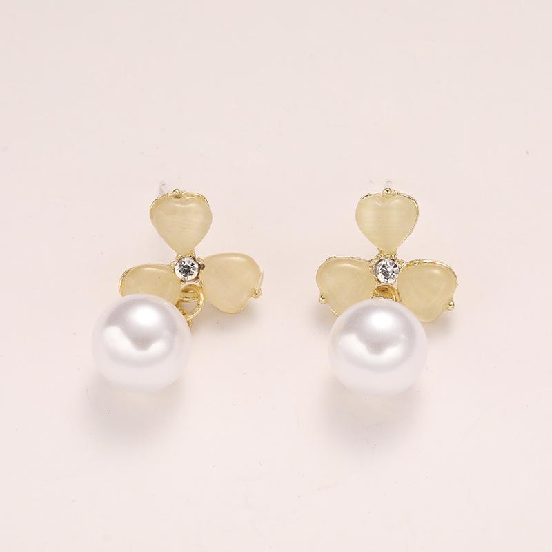 Korean 2023 Cat's Eye Pearl Flower Stud Earrings - S925 Silver Needle, Versatile Design