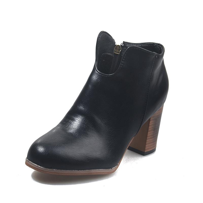 2022 Autumn Plus Size Round Toe Chunky Heel Fashion Pumps for Women