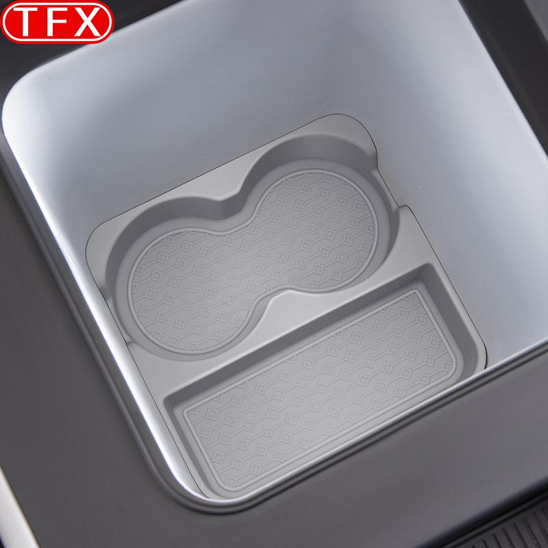 For BYD Leopard Titanium 7 2025 2026 Car Styling Central Control Silicone Water Cup Holder Pad Wireless Charging Pad Accessories