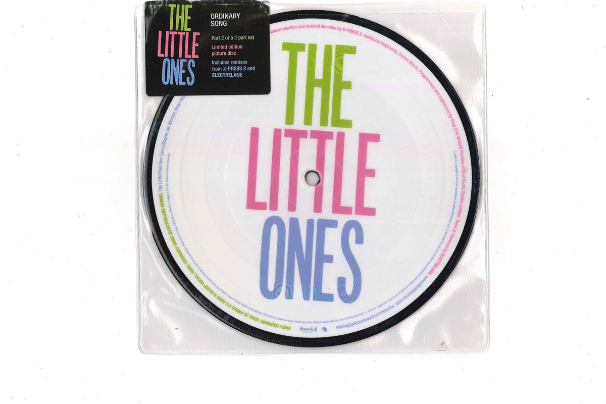 

7inch Record LITTLE ONES - Ordinary Song HVN175X HEAVENLY 2008 UK Rock Used