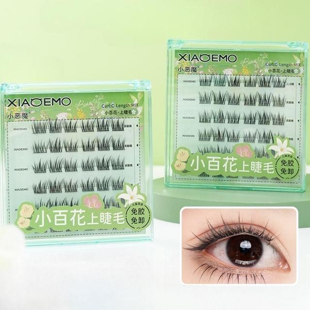 

Mogugu - Natural Wispy Glue-Free Cluster False Eyelashes 1 Box - Black - One Size