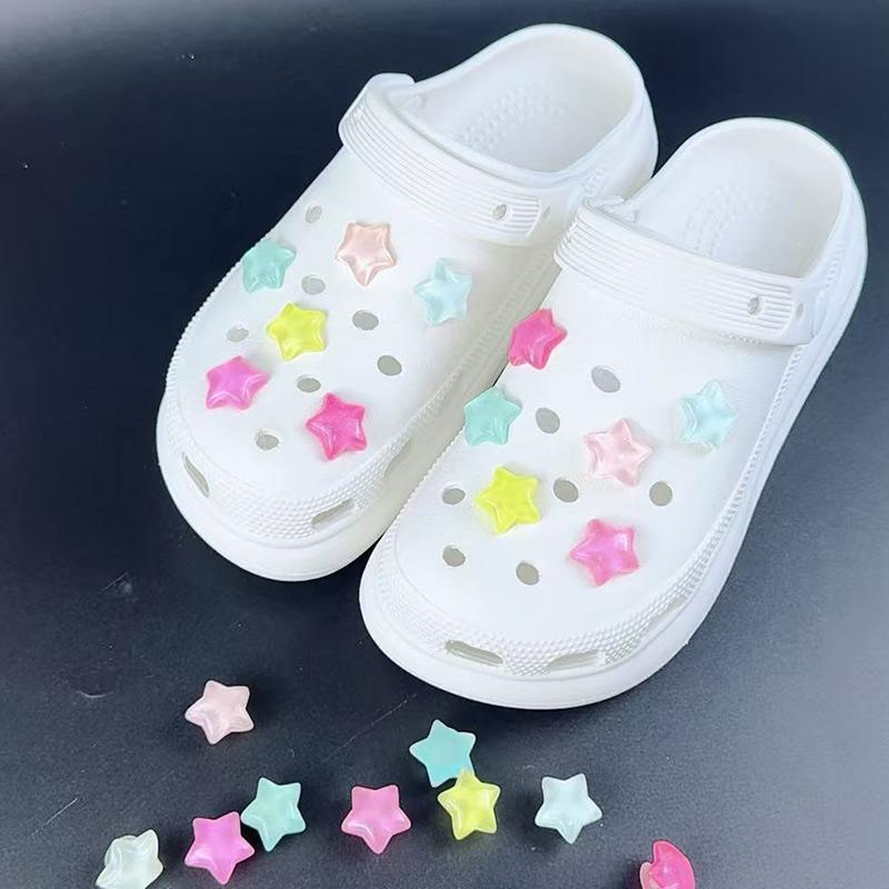 Ensemble de 12 breloques de chaussures tendance Accessoires Boucle de chaussure à trou Étoile brillante à cinq branches Décorations de chaussures 3D DIY pour sac Bogg