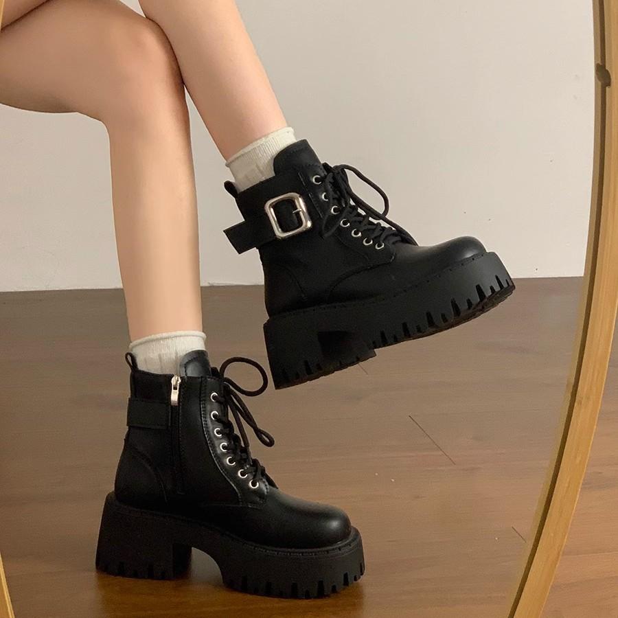 Thick-soled British Martin boots women's 2025 new autumn and winter small man height increase black lace-up short boots