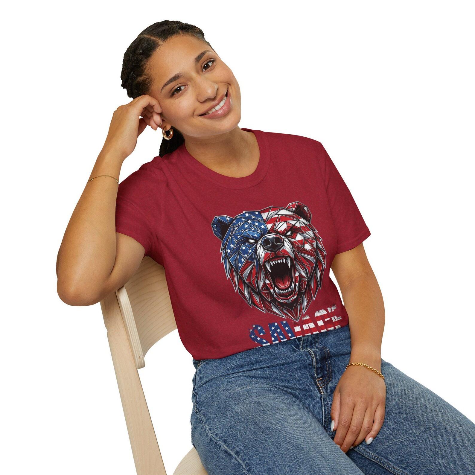 American Flag Bear Savage T-Shirt Patriotic Bear Graphic M