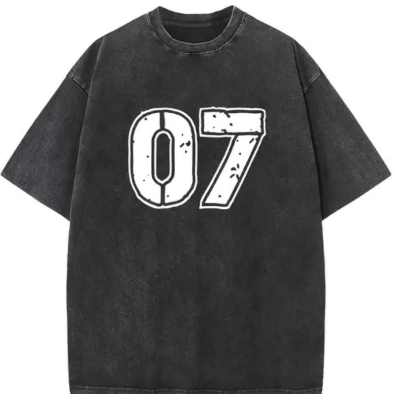 European Size Men'S Vintage Washed T-Shirt | Heavyweight Streetwear Tee with Distressed 07 Number Print, Round Neck, Off-Shoulder Short Sleeves