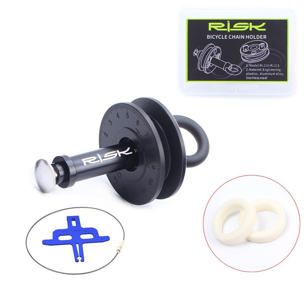 Chain Retainer with Quick Disassembly for Mountain Bicycles