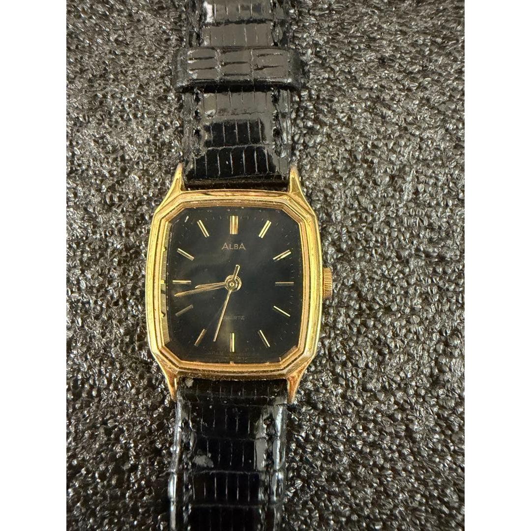 Used [Operating] ALBA V811-5B10 Black Dial Square Unisex