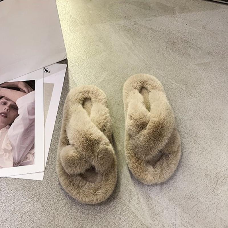 Thick Soled Woolen Slippers for Autumn and Winter Korean Version, Cross Dressing Slippers for Outerwear, Home Woolen Cotton Slippers