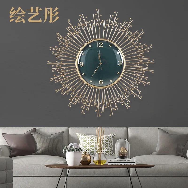 

Легкие роскошные настенные часы, часы для гостиной, современные минималистичные декоративные часы, настенные креативные часы 520 520 35mm красный